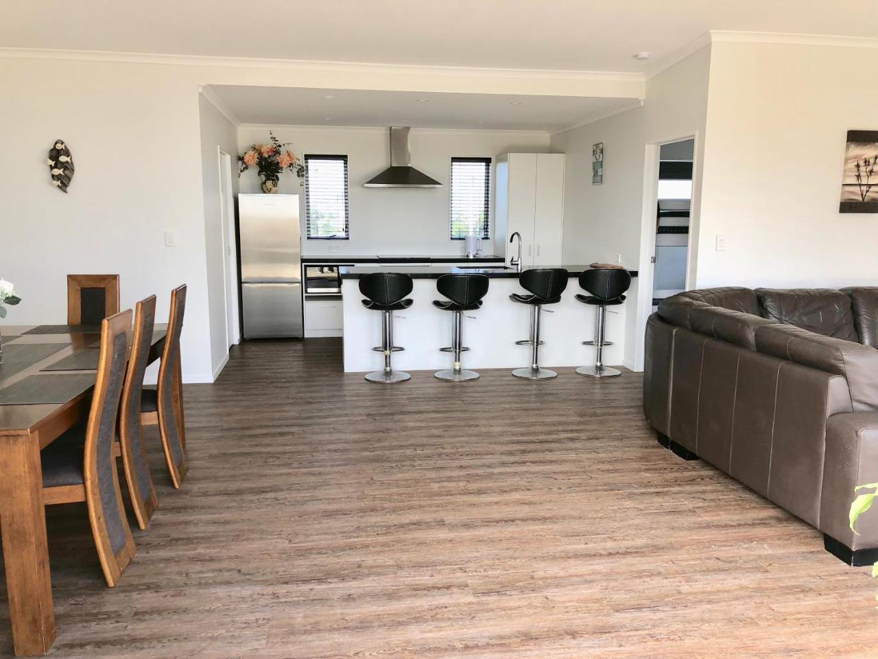 Otaki Beachfront Getaway エクステリア 写真