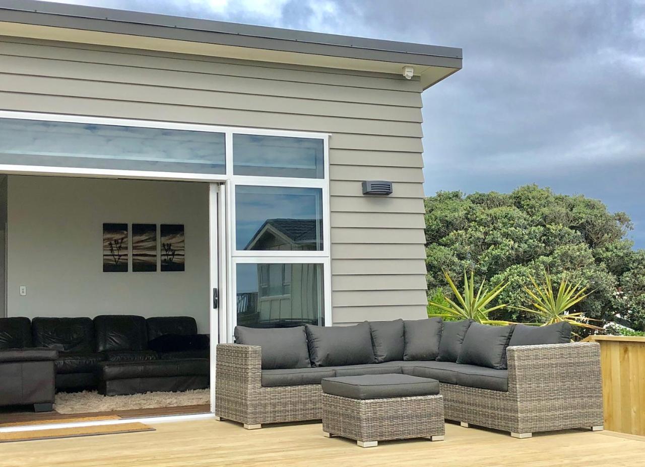 Otaki Beachfront Getaway エクステリア 写真